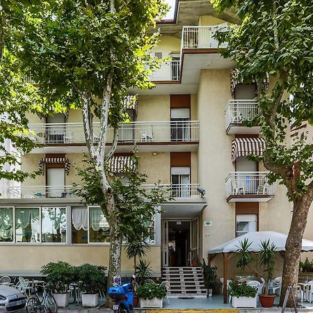 Hotel Elisabetta 2 Stelle กัตตอลิกา ภายนอก รูปภาพ
