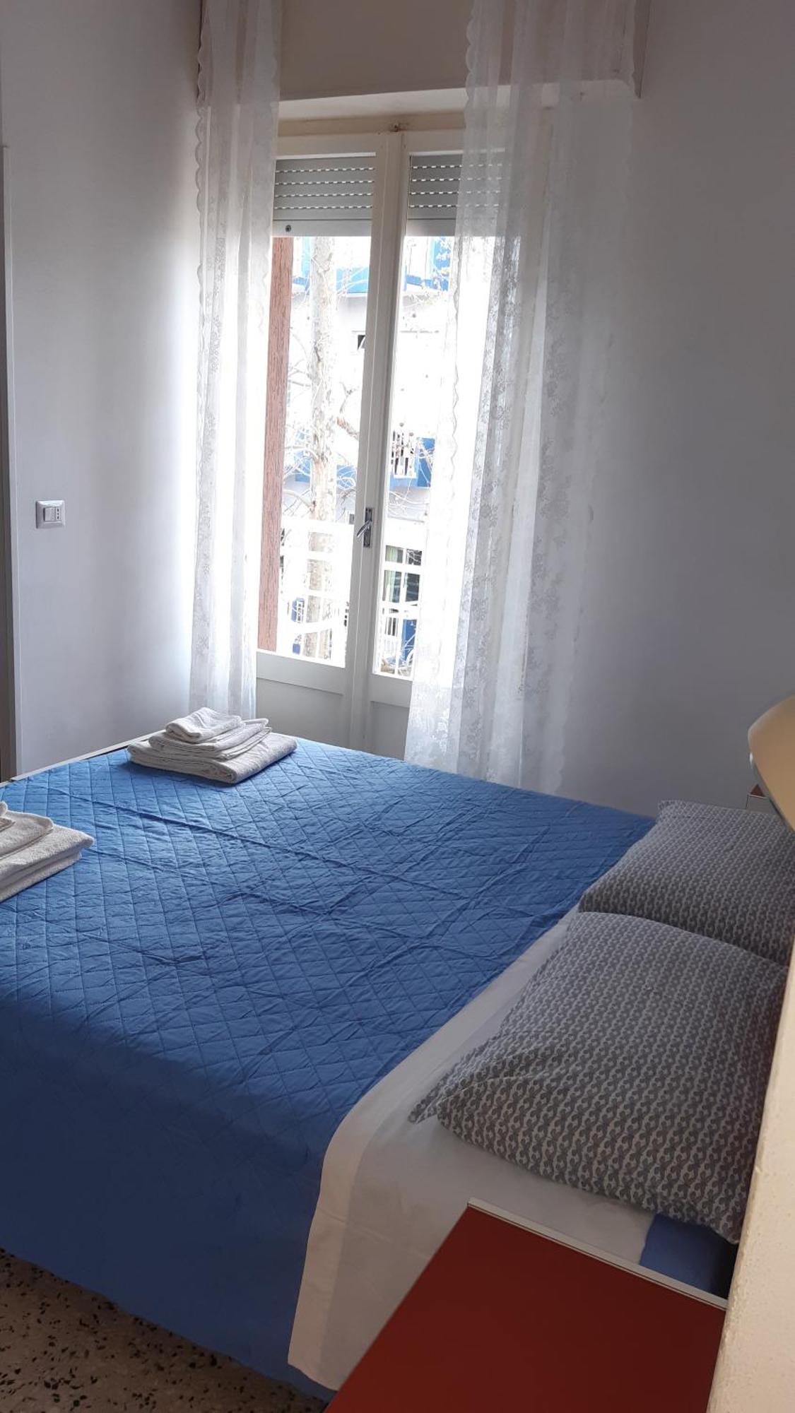 Hotel Elisabetta 2 Stelle กัตตอลิกา ภายนอก รูปภาพ